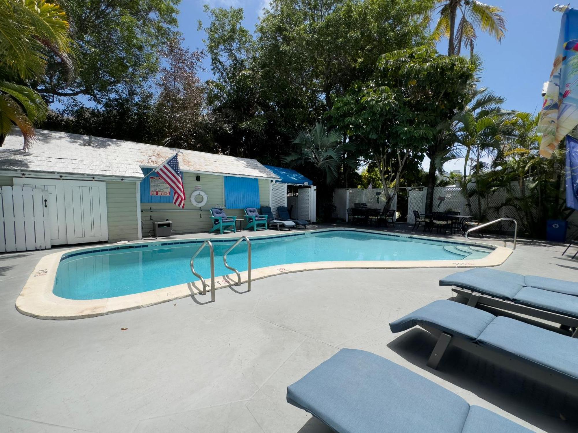 Tropical Tropical Village Key West